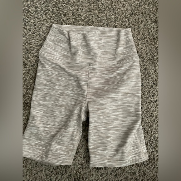 Outdoor Voices Biker Shorts - Picture 2 of 4